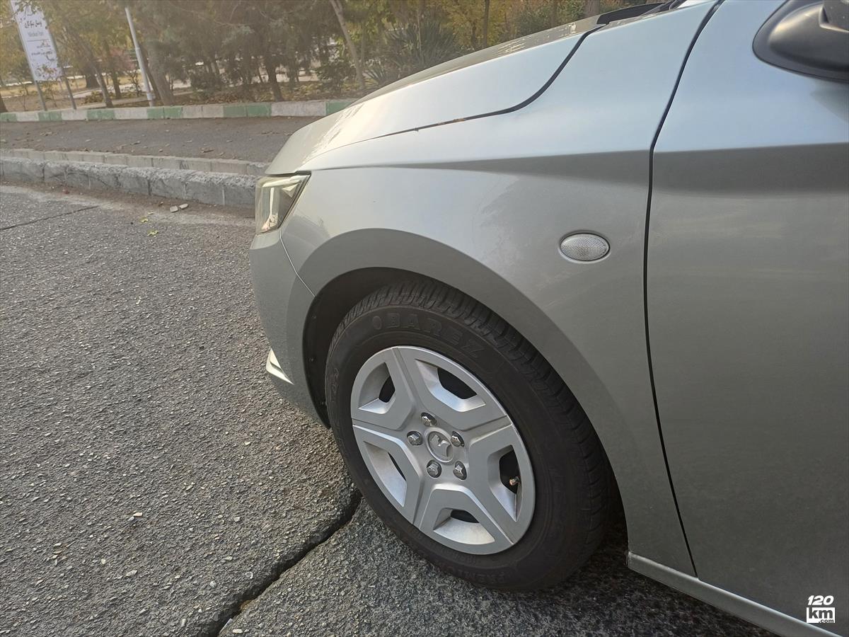 فروش تارا ۱۴۰۱ تیتانیومی بدون رنگ تهران پونک (۵ دی ۱۴۰۴)