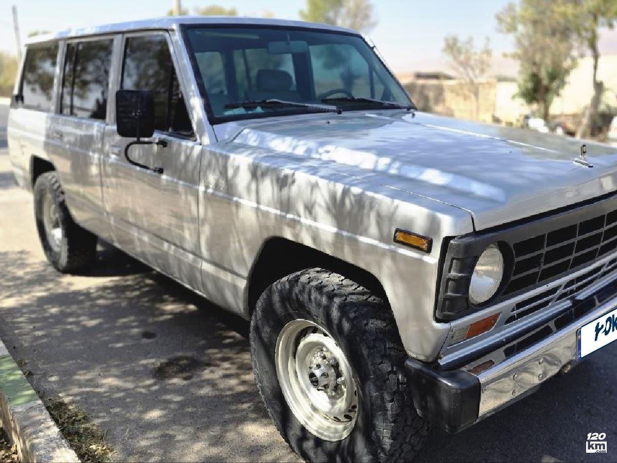 فروش نیسان پاترول چهار در ۱۳۷۴ نقره ای کامل رنگ سمنان آرادان (۶ دی ۱۴۰۴)