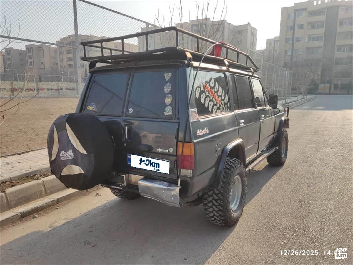 فروش نیسان پاترول چهار در ۱۳۷۴ (کم کارکرد) سرمه ای دور رنگ اصفهان مشتاق (۶ دی ۱۴۰۴)