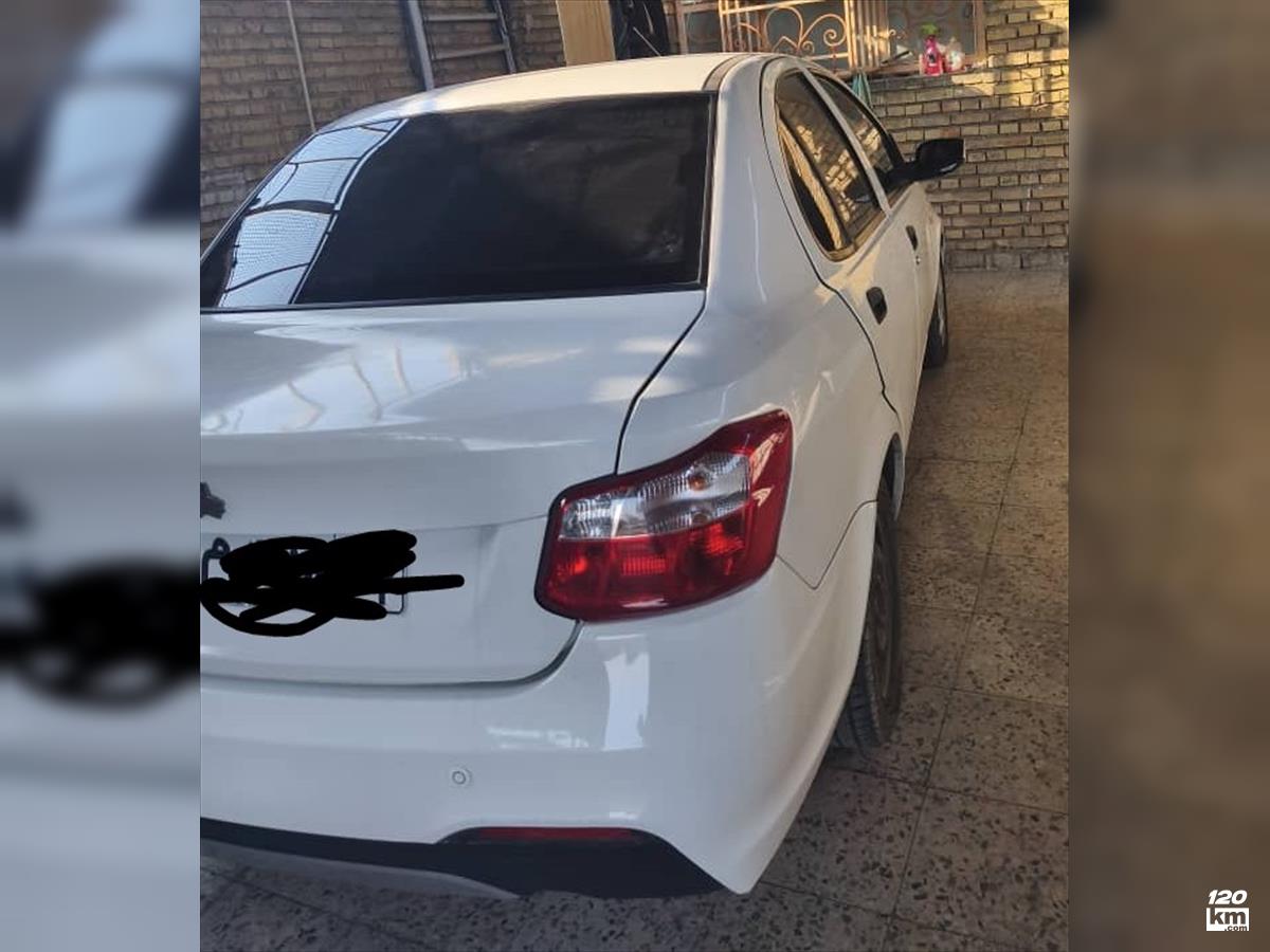 فروش ساینا S ۱۴۰۲ سفید چند لکه رنگ اهواز کوی مهدیس (۶ دی ۱۴۰۴)