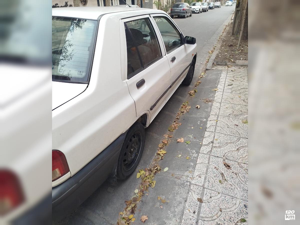 فروش پراید 131 SE ۱۳۹۵ سفید چند لکه رنگ کرج گلشهر (۷ دی ۱۴۰۴)