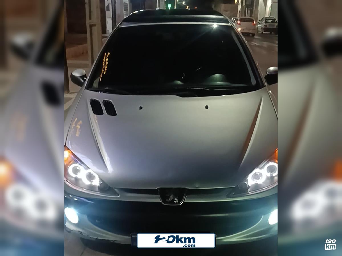 فروش پژو 206 تیپ 5 ۱۳۸۲ نقره ای کامل رنگ یزد صفائیه (۹ دی ۱۴۰۴)