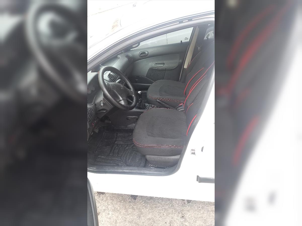 فروش پژو 206 SD V8 ۱۳۹۶ سفید دو لکه رنگ خراسان رضوی نیشابور (۲۰ دی ۱۴۰۴)