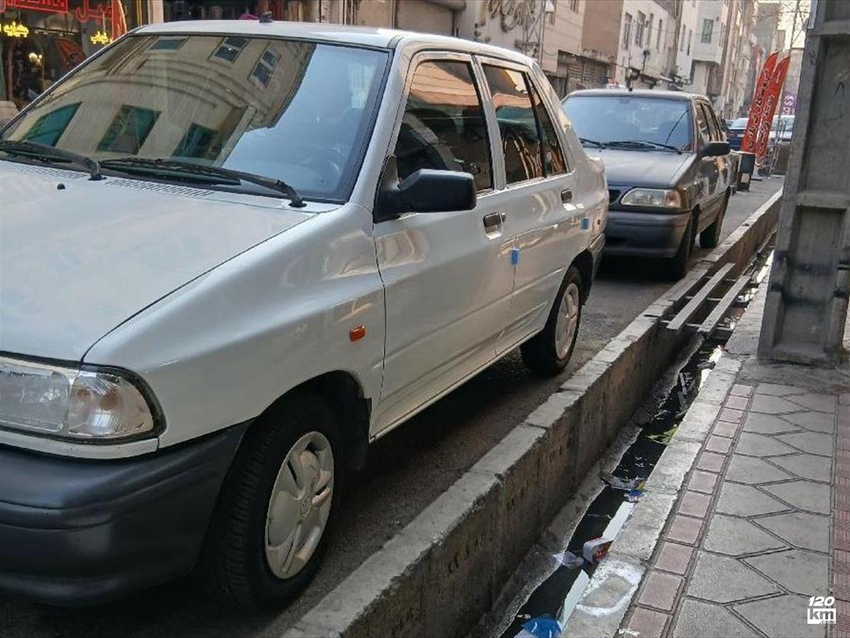 فروش پراید صندوقدار ۱۳۹۹ سفید بدون رنگ تهران زهتابی (۲۱ دی ۱۴۰۴)