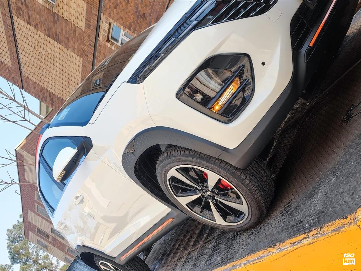 فروش ام وی ام X33 S ۱۴۰۴ صفر سفید بدون رنگ تهران قرچک (۲۱ دی ۱۴۰۴)