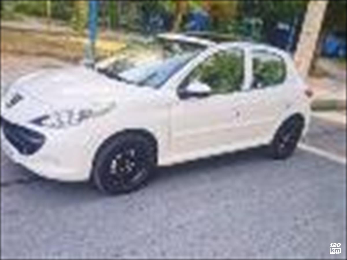 فروش پژو 207 ۱۴۰۴ (کم کارکرد) سفید بدون رنگ مشهد امام خمینی (۲۳ دی ۱۴۰۴)