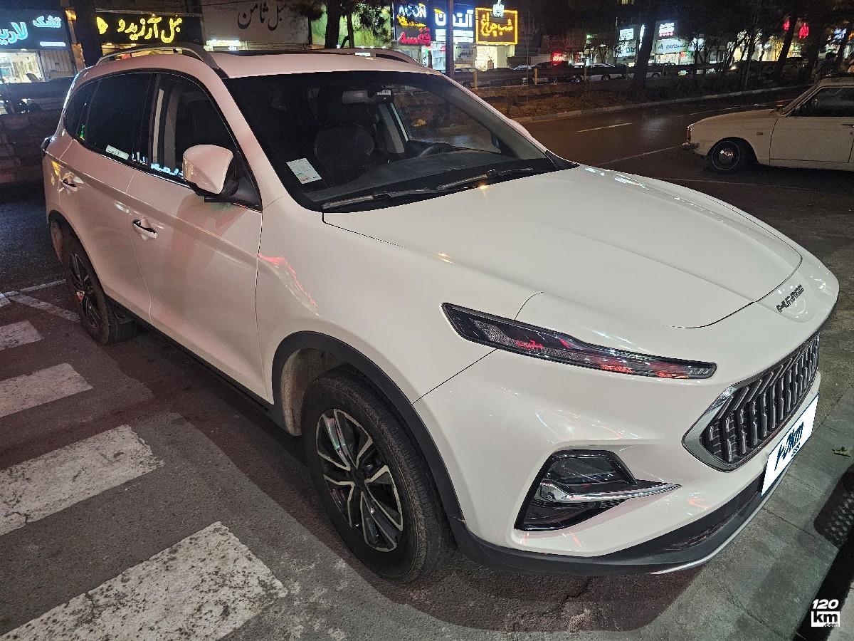 فروش کی ام سی K7 ۱۴۰۲ (کم کارکرد) سفید بدون رنگ تهران تهرانپارس غربی (۲۴ دی ۱۴۰۴)