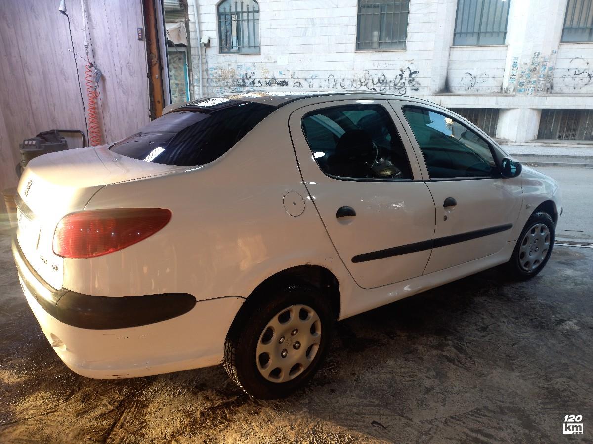فروش پژو 206 SD V8 ۱۳۹۸ سفید یک لکه رنگ تهران اسلامشهر (۲۴ دی ۱۴۰۴)