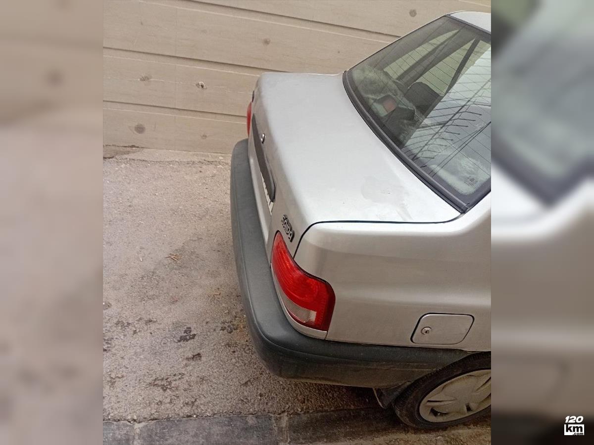 فروش پراید صندوقدار ۱۳۸۶ دوگانه سوز (کم کارکرد) نقره ای دو لکه رنگ فارس جهرم (۲۵ دی ۱۴۰۴)