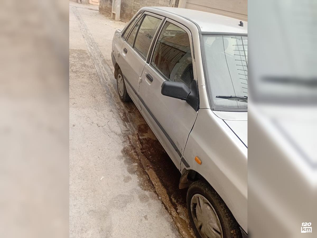 فروش پراید صندوقدار ۱۳۸۶ دوگانه سوز (کم کارکرد) نقره ای دو لکه رنگ فارس جهرم (۲۵ دی ۱۴۰۴)