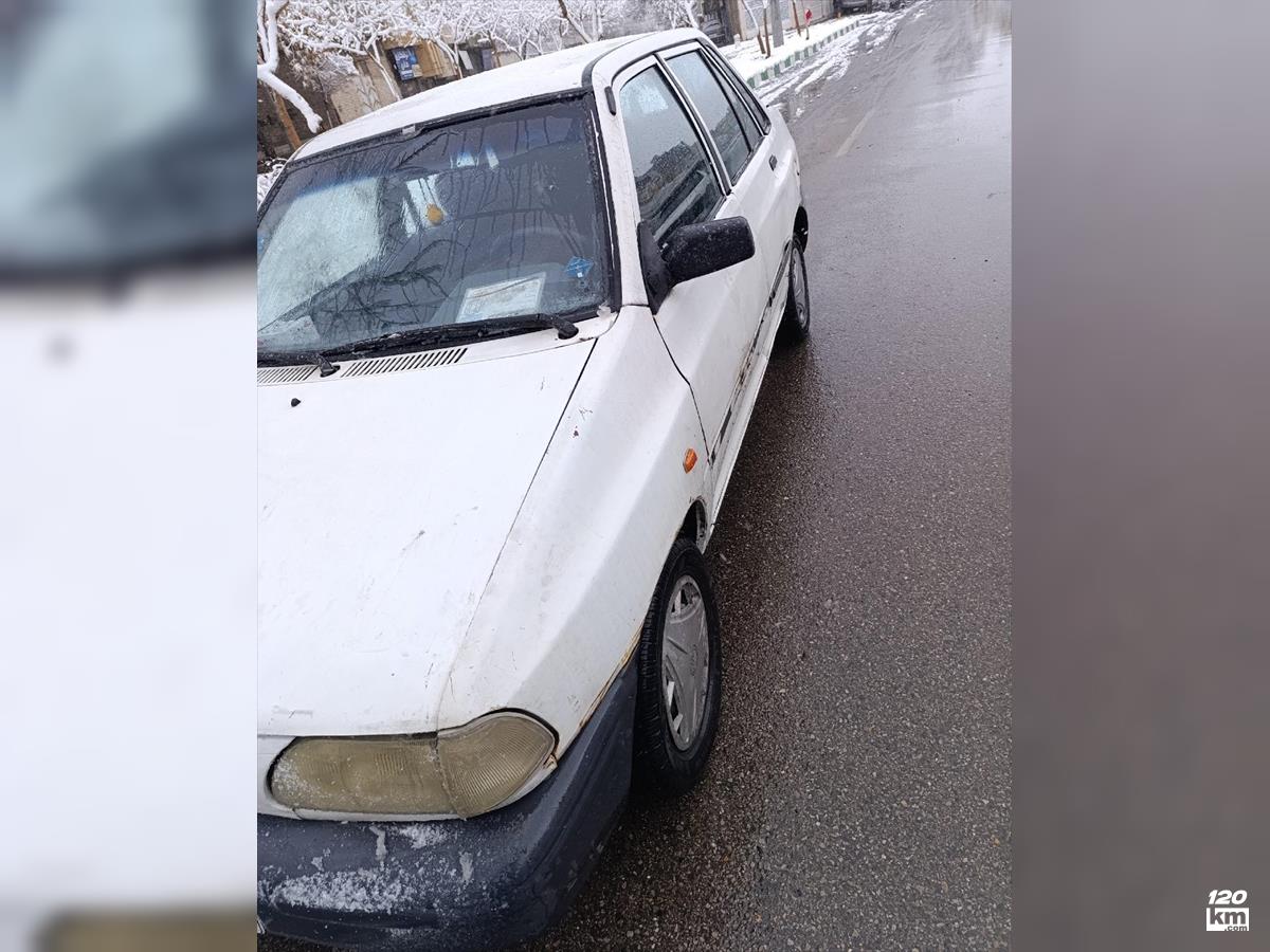 فروش پراید صندوقدار ۱۳۸۴ سفید چند لکه رنگ مشهد طبرسی (۲۶ دی ۱۴۰۴)