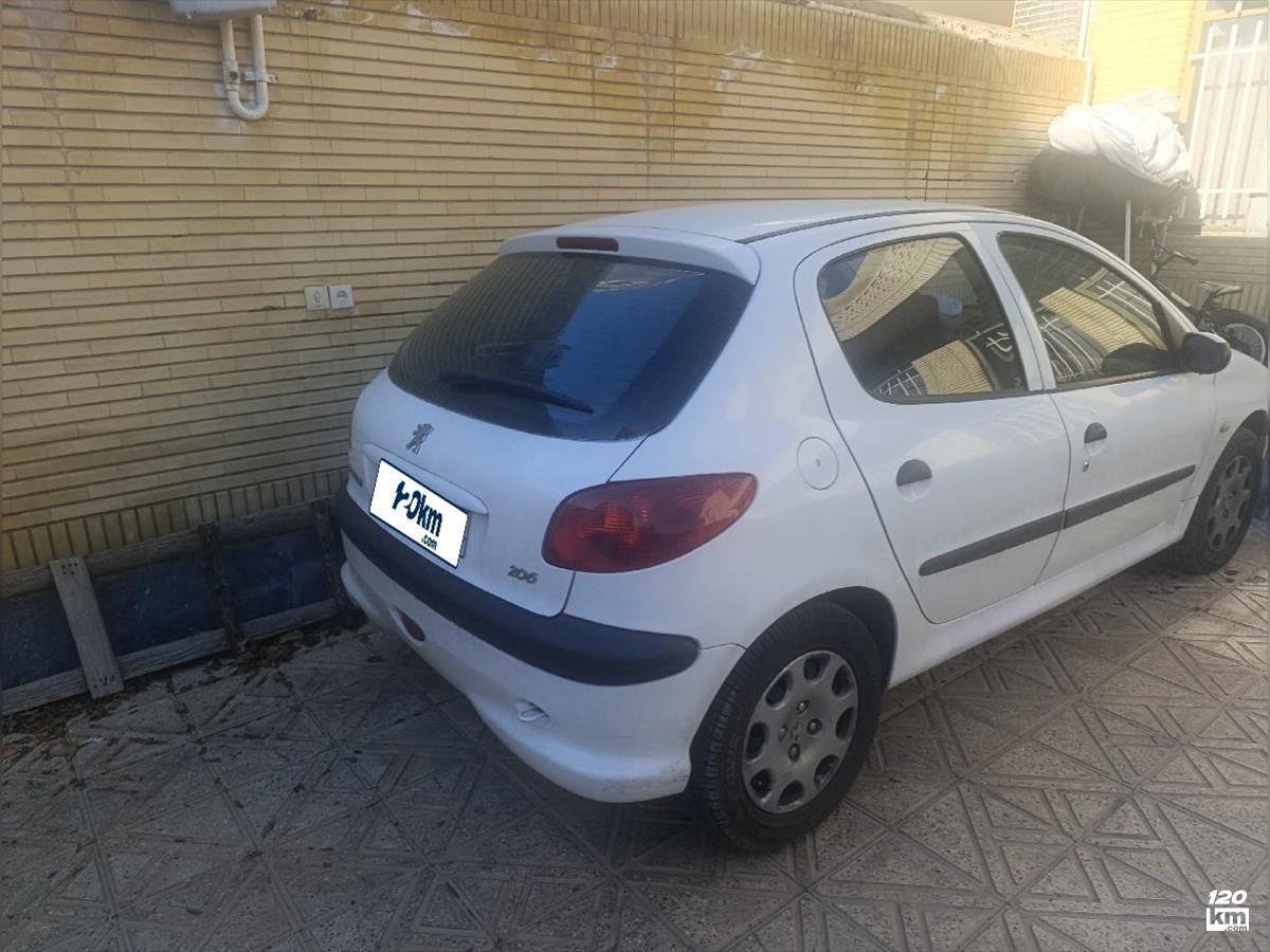 فروش پژو 206 تیپ 5 ۱۳۹۷ سفید بدون رنگ اصفهان شاهین شهر (۲۶ دی ۱۴۰۴)