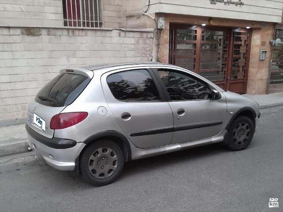 فروش پژو 206 تیپ 3 ۱۳۸۳ نقره ای چند لکه رنگ تهران باغ فیض (۲۷ دی ۱۴۰۴)