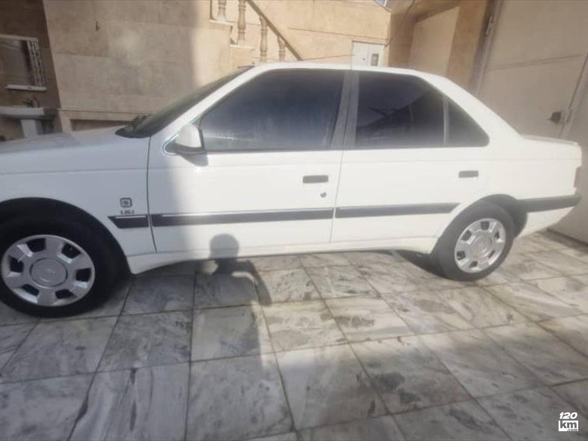 فروش پژو 405 SLX ۱۳۹۸ سفید دو لکه رنگ اهواز فرهنگ شهر (۲۷ دی ۱۴۰۴)