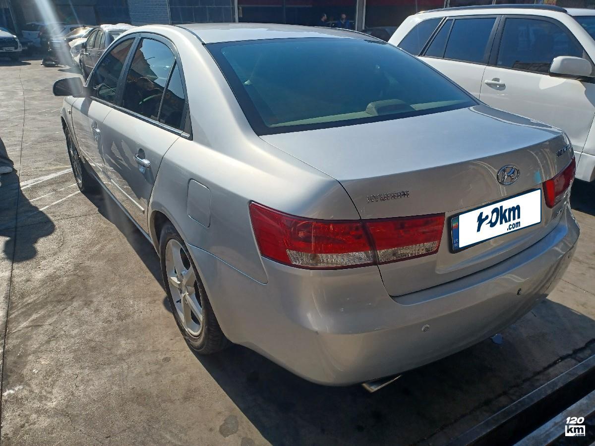 فروش هیوندای سوناتا NF ۲۰۰۷ نقره ای بدون رنگ تهران شهران (۲۸ دی ۱۴۰۴)