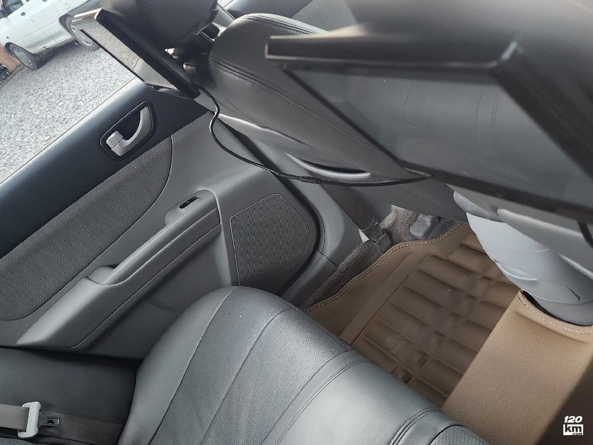 فروش هیوندای سوناتا NF ۲۰۰۷ سفید بدون رنگ مازندران بابل (۲۸ دی ۱۴۰۴)