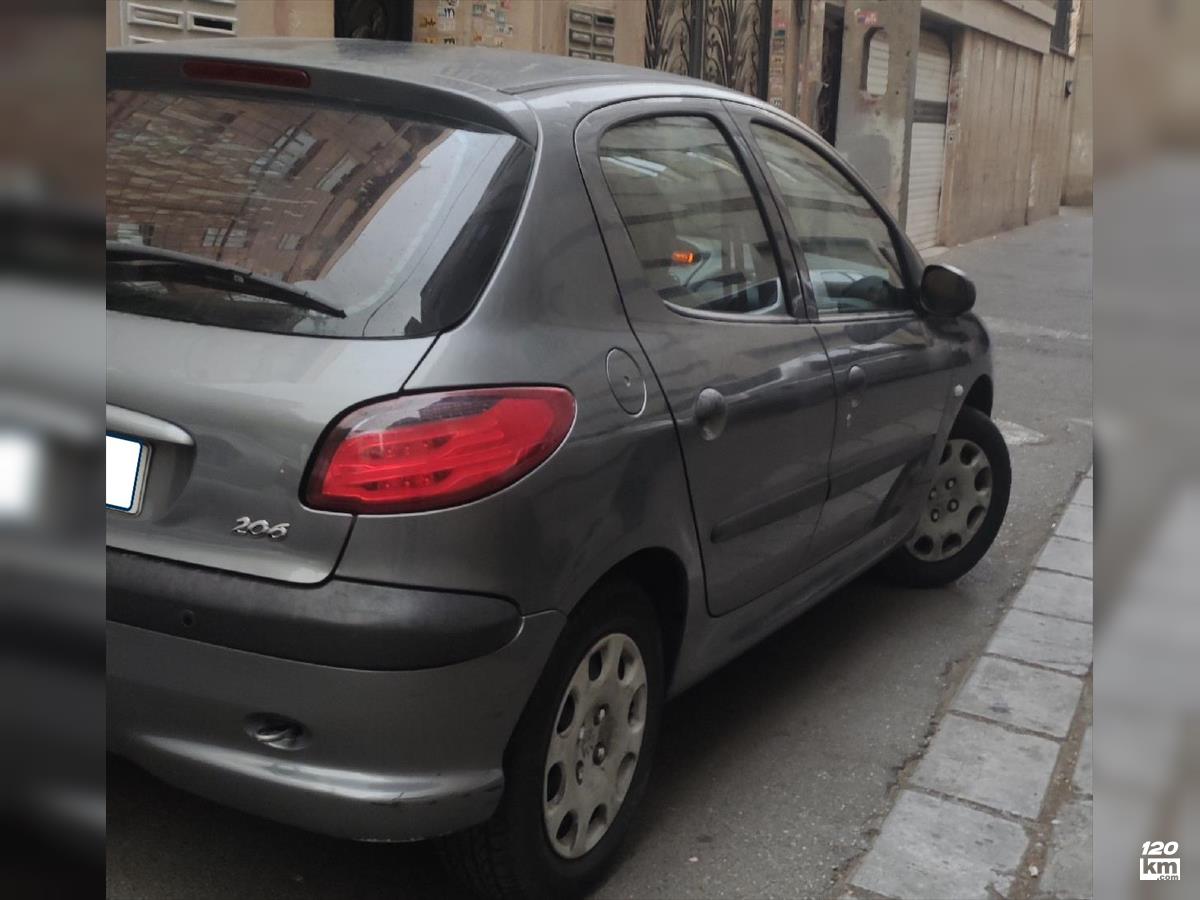 فروش پژو 206 تیپ 2 ۱۳۹۸ (کم کارکرد) خاکستری دو لکه رنگ تهران دولاب (۲۹ دی ۱۴۰۴)