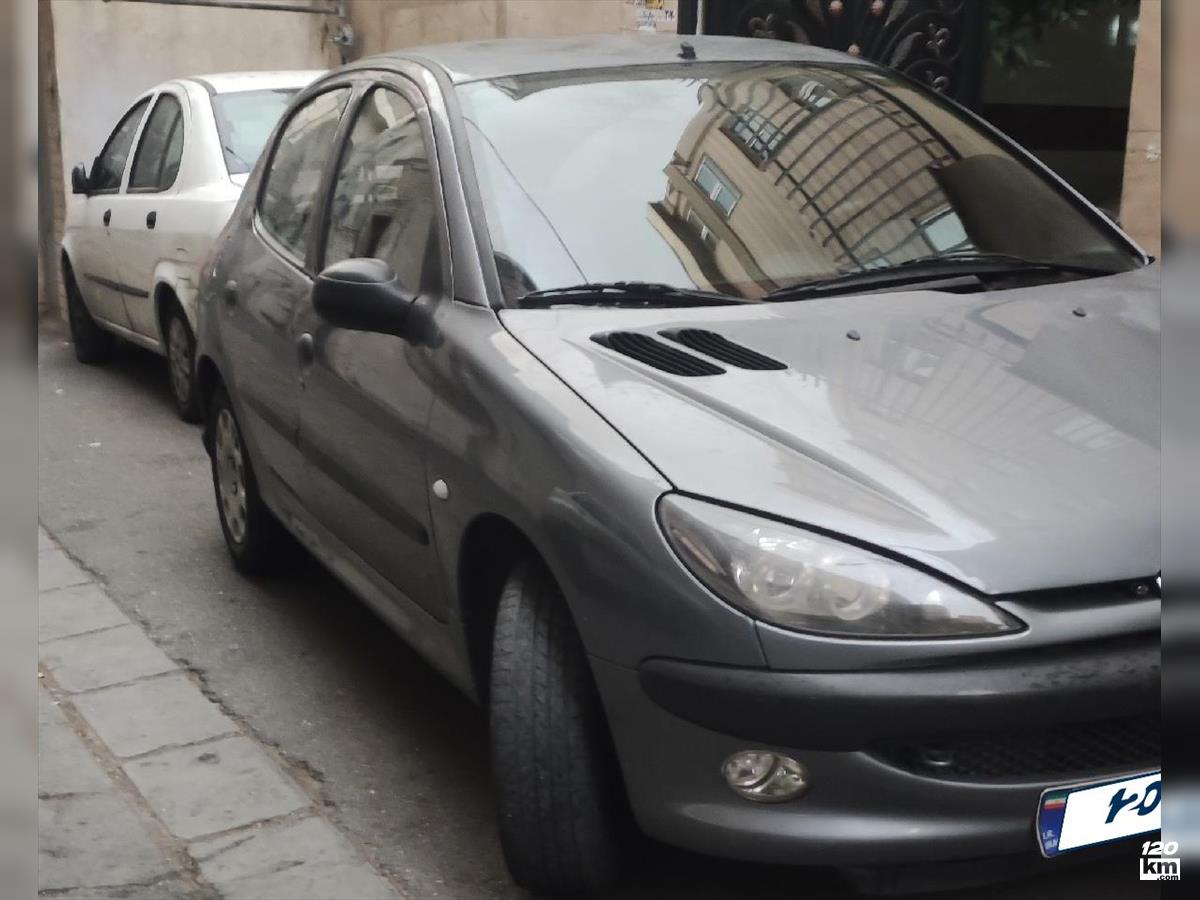 فروش پژو 206 تیپ 2 ۱۳۹۸ (کم کارکرد) خاکستری دو لکه رنگ تهران دولاب (۲۹ دی ۱۴۰۴)