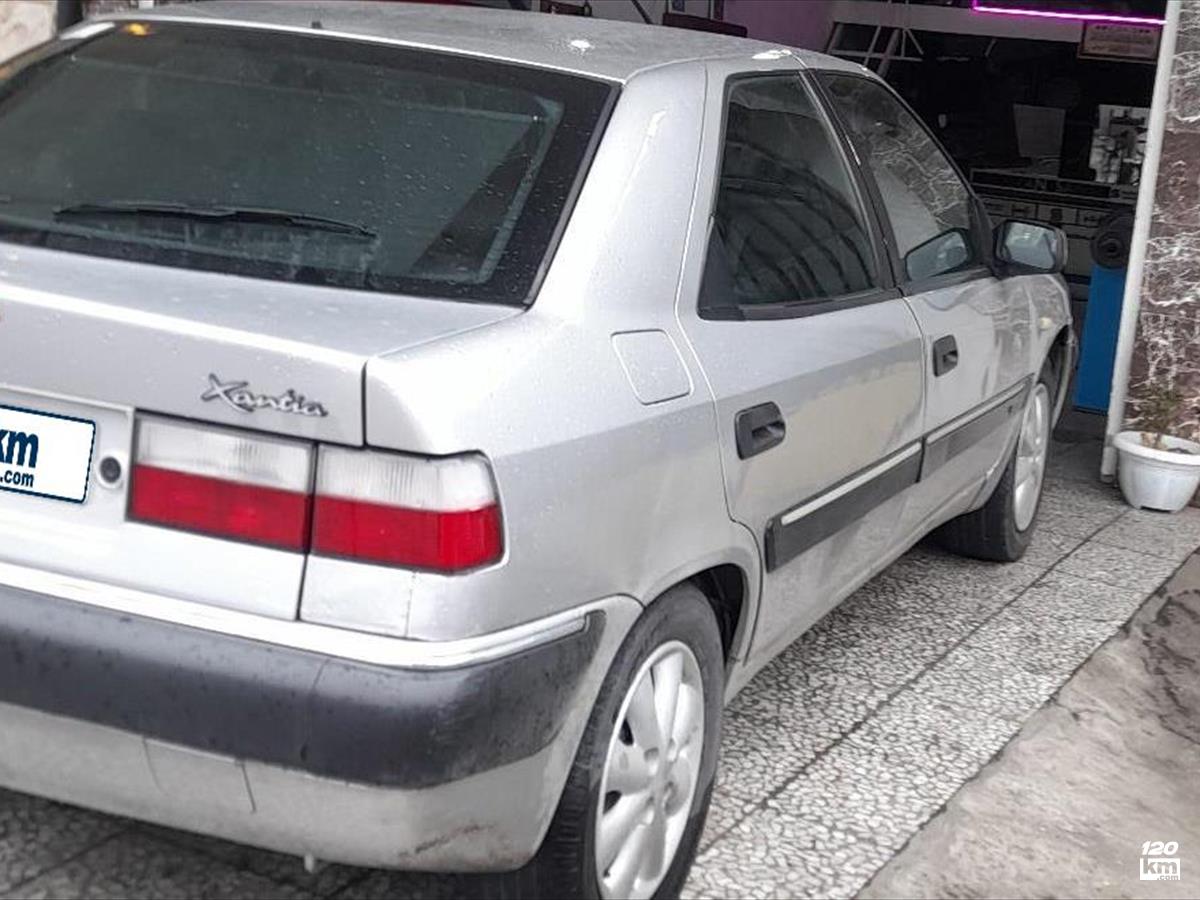 فروش سیتروئن زانتیا ۱۳۸۴ نقره ای چند لکه رنگ مازندران بابلسر (۳۰ دی ۱۴۰۴)