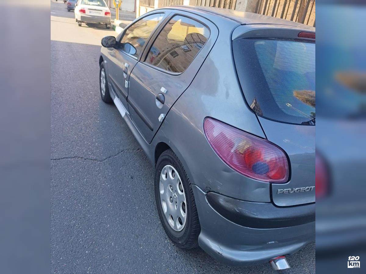 فروش پژو 206 تیپ 3 ۱۳۸۸ نوک مدادی دو لکه رنگ تهران قرچک (۳۰ دی ۱۴۰۴)