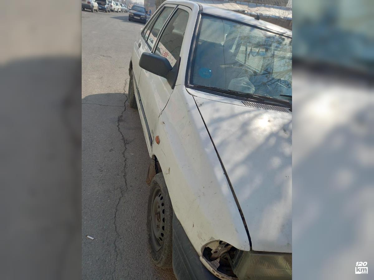 فروش پراید صندوقدار ۱۳۸۹ دوگانه سوز سفید چند لکه رنگ تهران شهریار (۱ بهمن ۱۴۰۴)