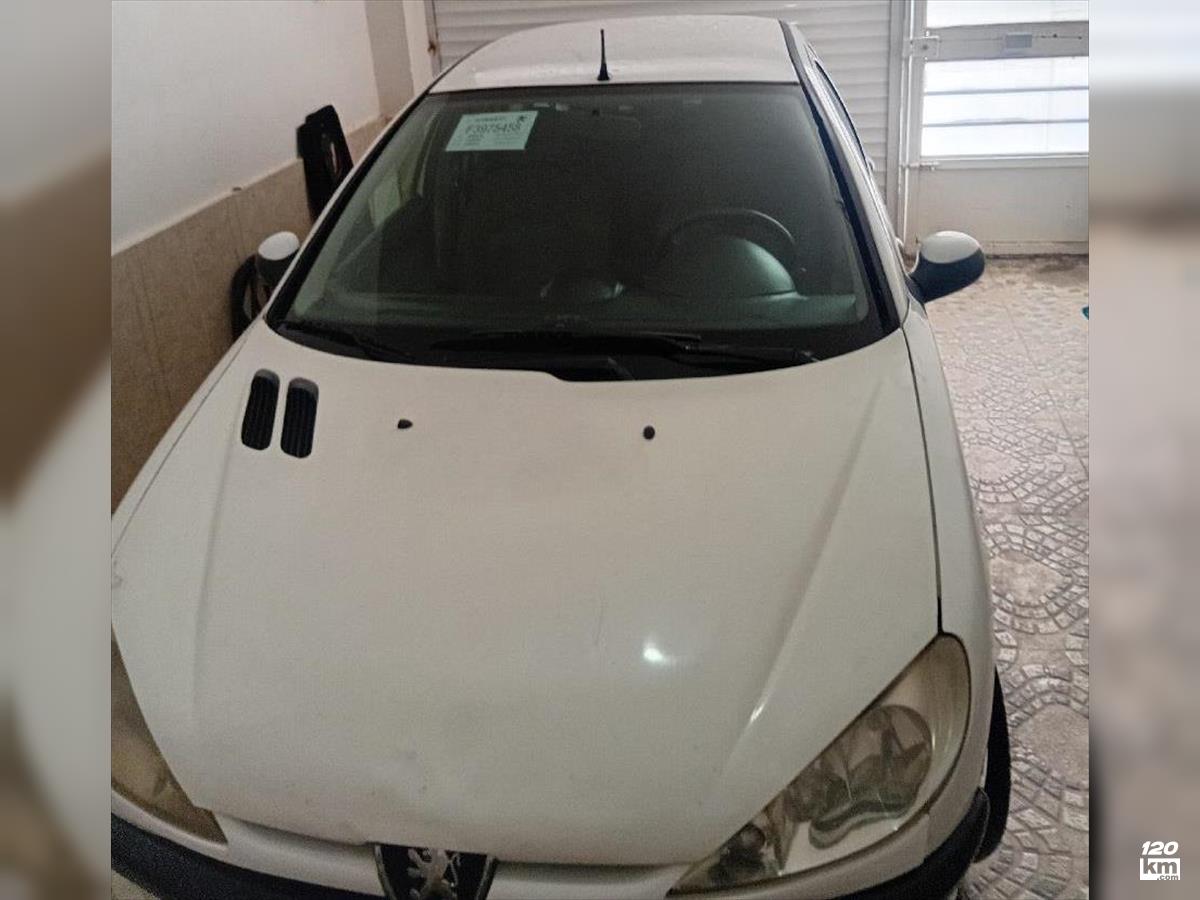 فروش پژو 206 تیپ 3 ۱۳۹۰ سفید دو لکه رنگ خراسان رضوی قوچان (۱ بهمن ۱۴۰۴)