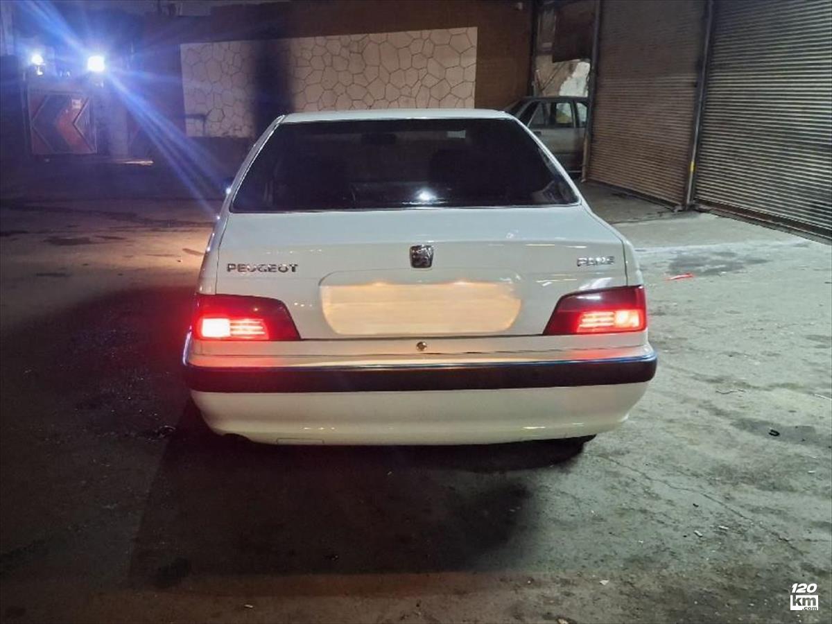 فروش پژو پارس سال ۱۳۹۷ سفید بدون رنگ تهران پیروزی (۲ بهمن ۱۴۰۴)