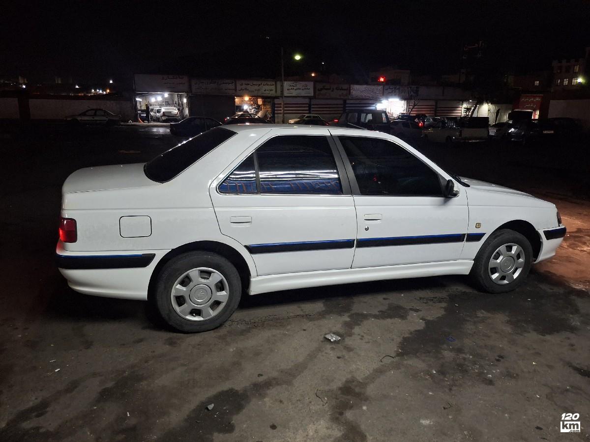 فروش پژو پارس سال ۱۳۹۷ سفید بدون رنگ تهران پیروزی (۲ بهمن ۱۴۰۴)