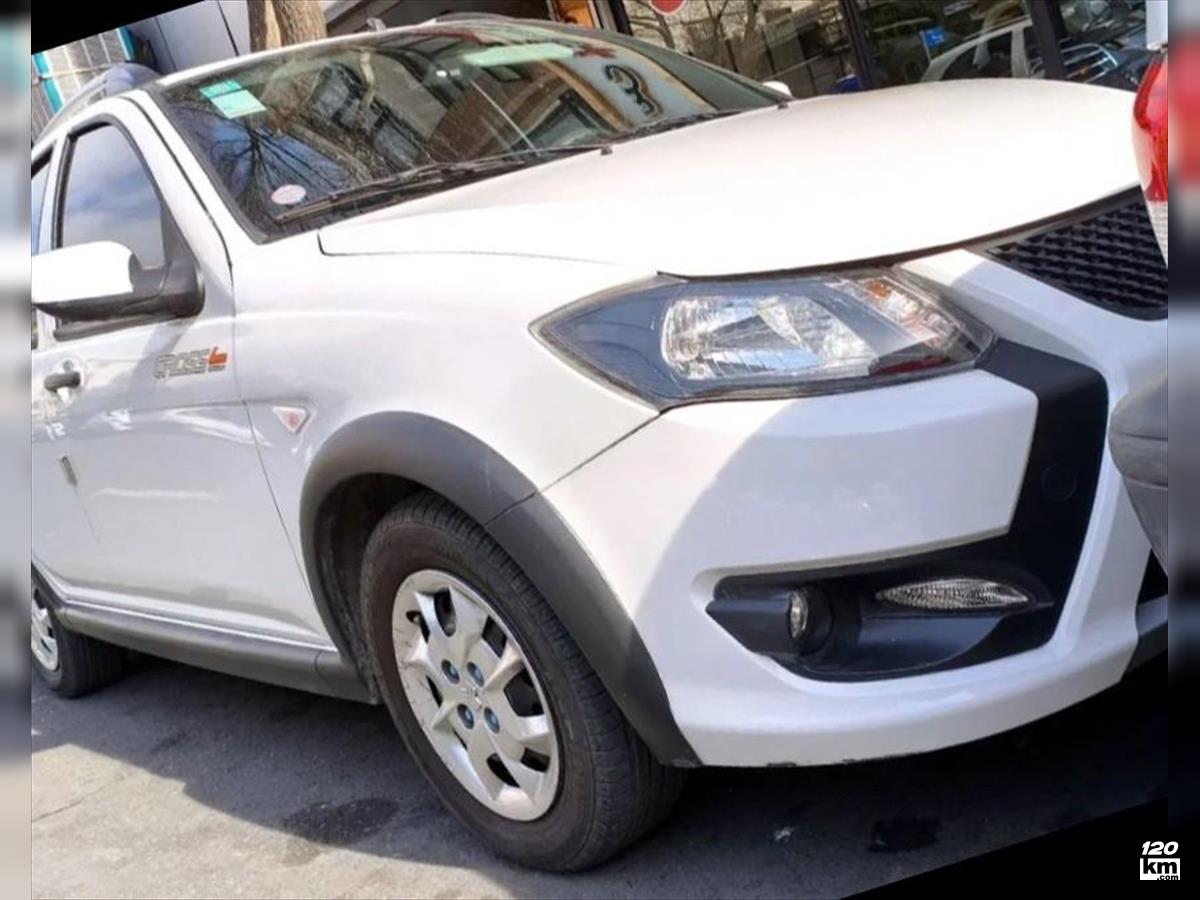 فروش کوییک GX ۱۴۰۳ سفید یک لکه رنگ تهران پونک (۲ بهمن ۱۴۰۴)