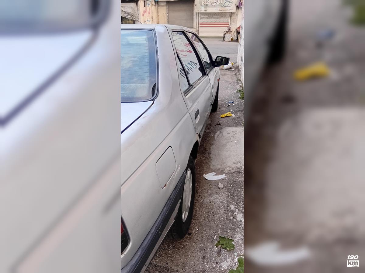 فروش پژو 405 GLX ۱۳۸۴ (کم کارکرد) نقره ای چند لکه رنگ مازندران آمل (۲ بهمن ۱۴۰۴)