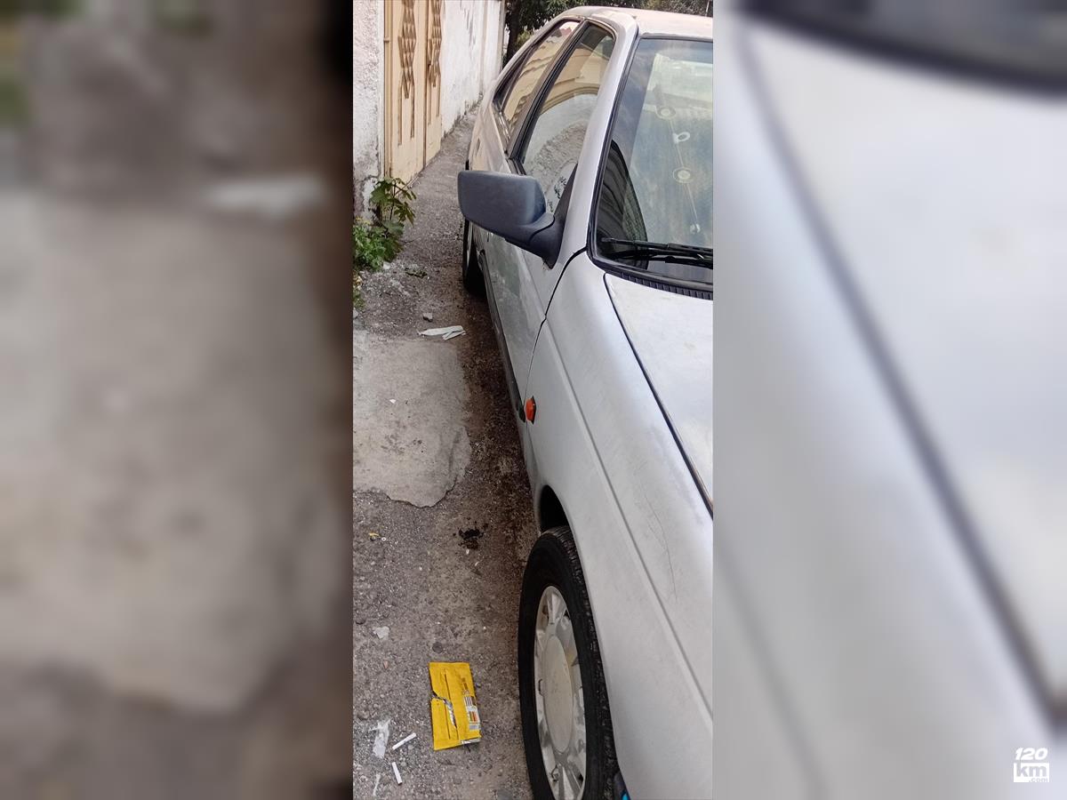 فروش پژو 405 GLX ۱۳۸۴ (کم کارکرد) نقره ای چند لکه رنگ مازندران آمل (۲ بهمن ۱۴۰۴)