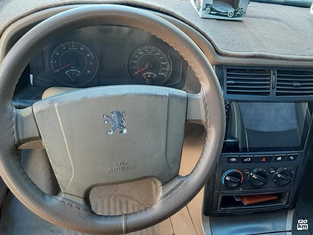 فروش پژو 405 GLX ۱۳۹۷ خاکستری دور رنگ شیراز میانرود (۶ بهمن ۱۴۰۴)