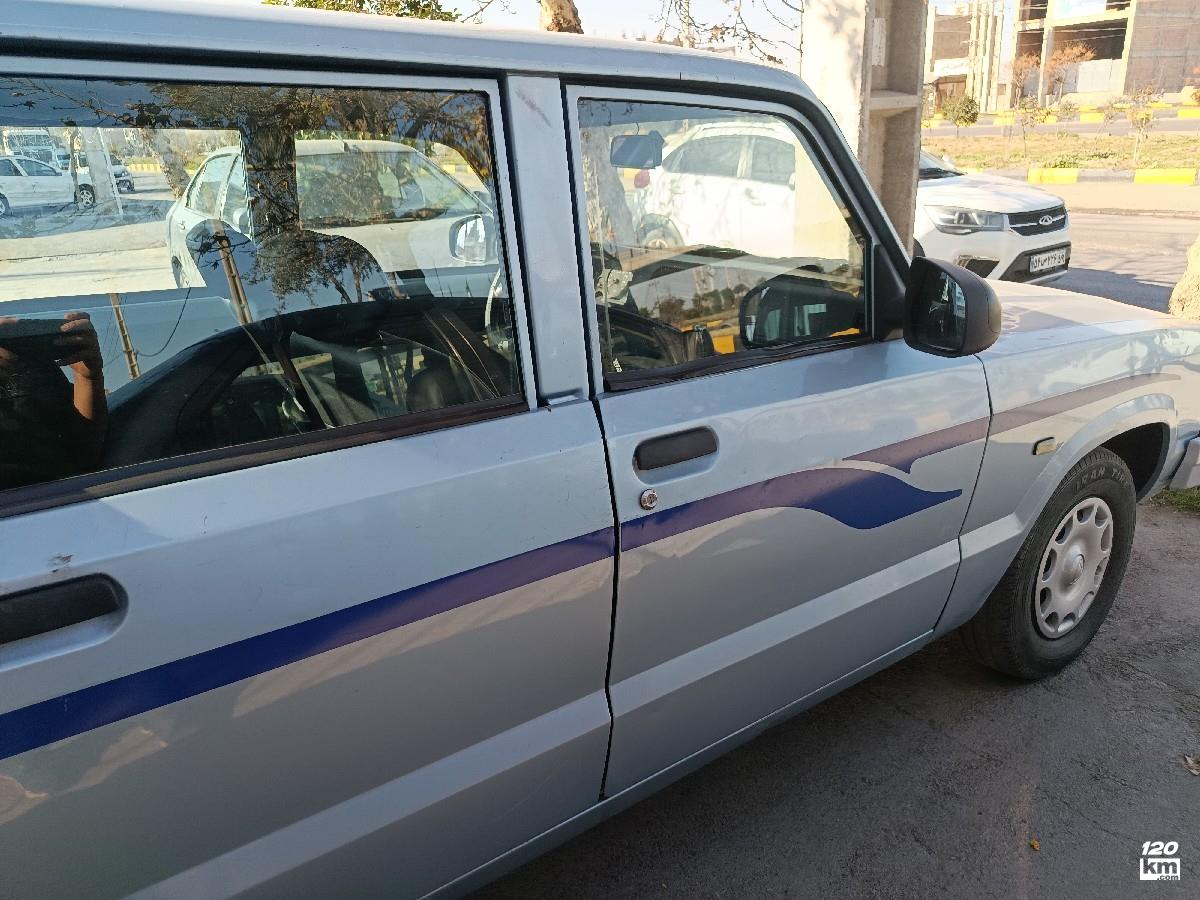 فروش مزدا وانت دو کابین ۱۳۹۷ نقره آبی یک لکه رنگ گرگان (۸ بهمن ۱۴۰۴)