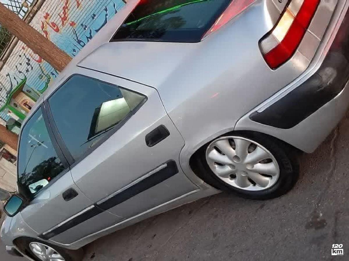 فروش سیتروئن زانتیا ۱۳۸۳ نقره ای دو لکه رنگ بیرجند (۱۰ بهمن ۱۴۰۴)