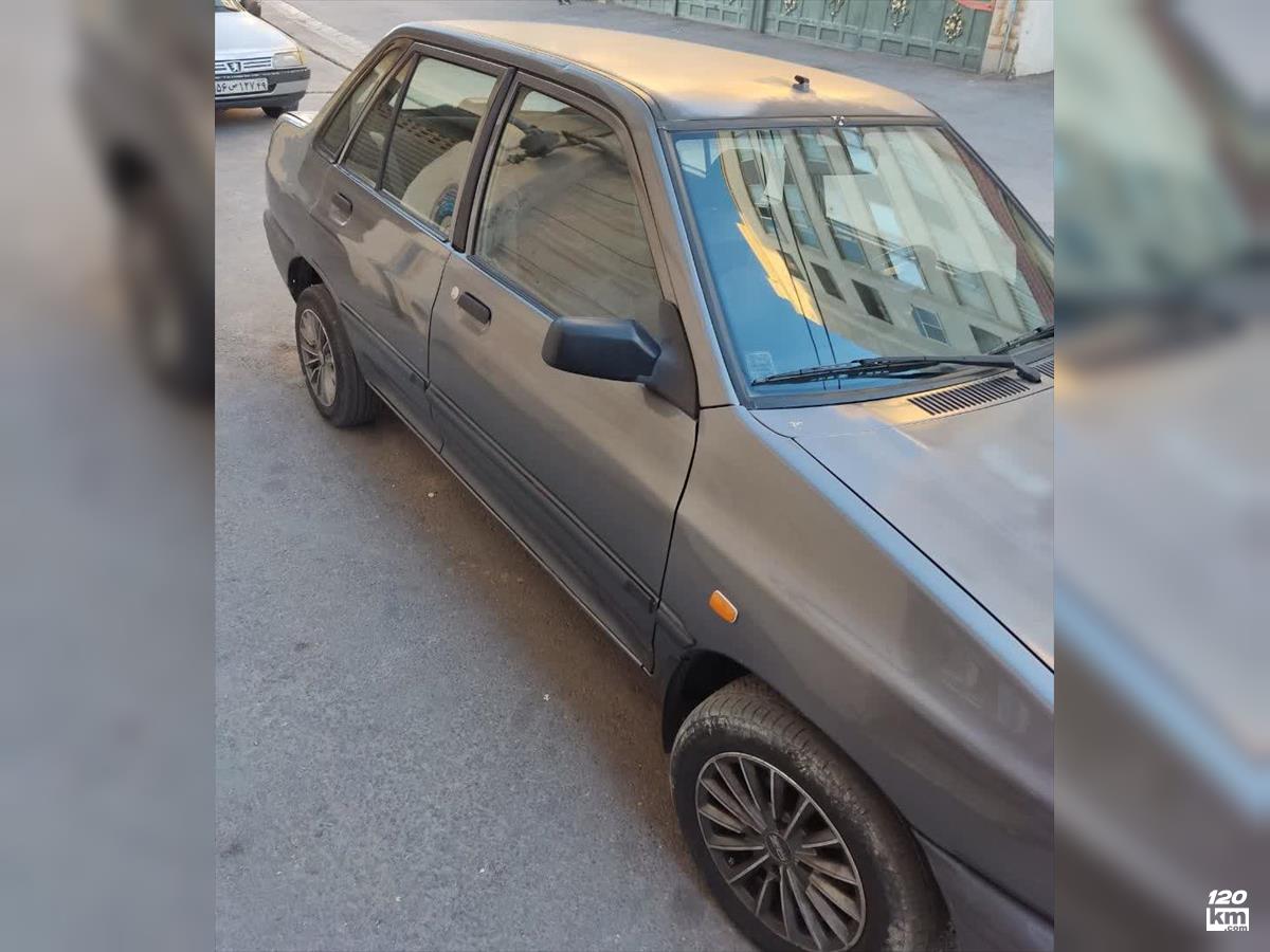 فروش پراید صندوقدار ۱۳۸۷ دلفینی چند لکه رنگ شیراز چمران (۱۲ بهمن ۱۴۰۴)