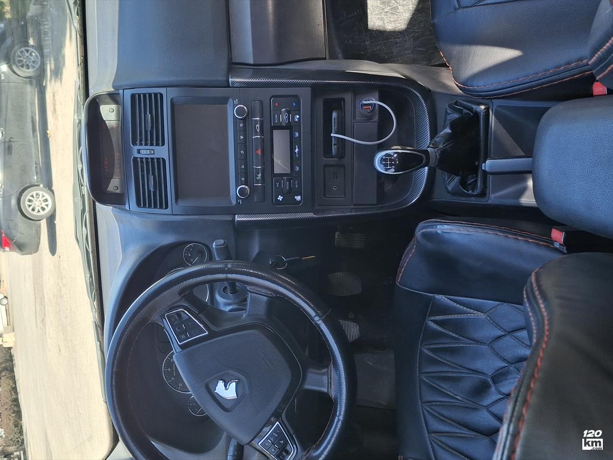 فروش سمند سورن ۱۴۰۱ سفید بدون رنگ شیراز اطلسی (۱۳ بهمن ۱۴۰۴)