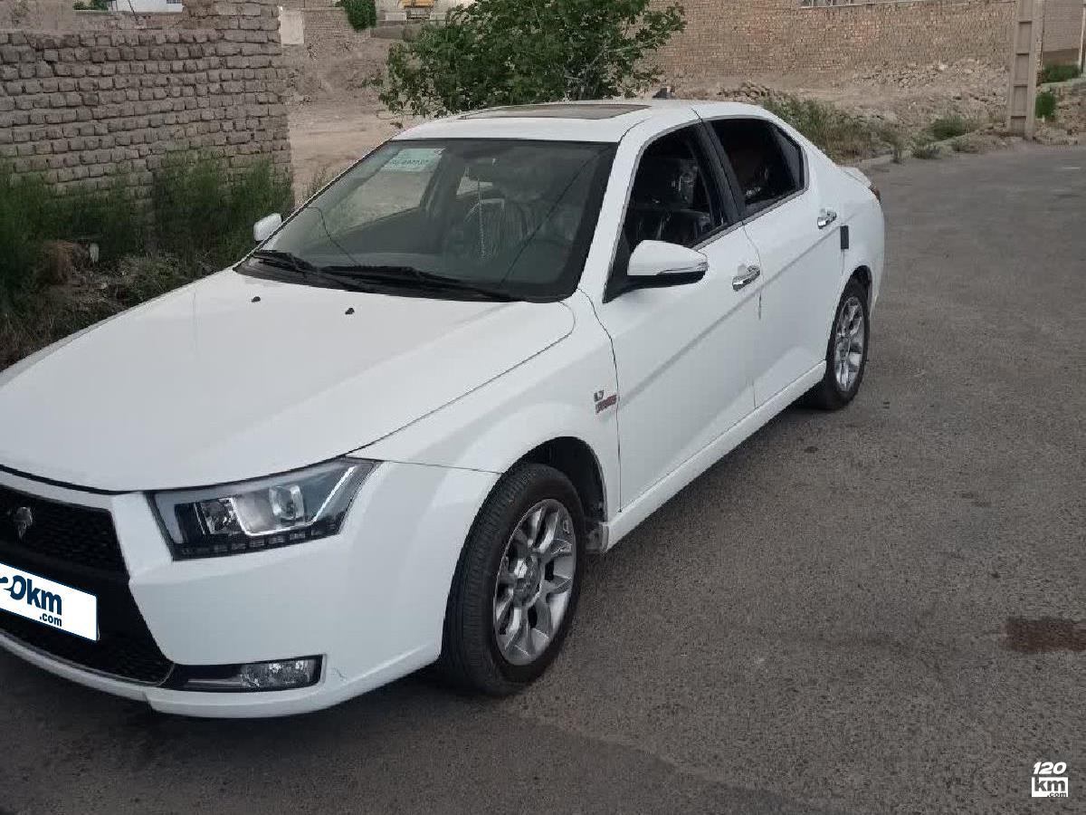 فروش دنا پلاس توربو ۱۴۰۱ سفید بدون رنگ اصفهان کاشان (۱۵ بهمن ۱۴۰۴)