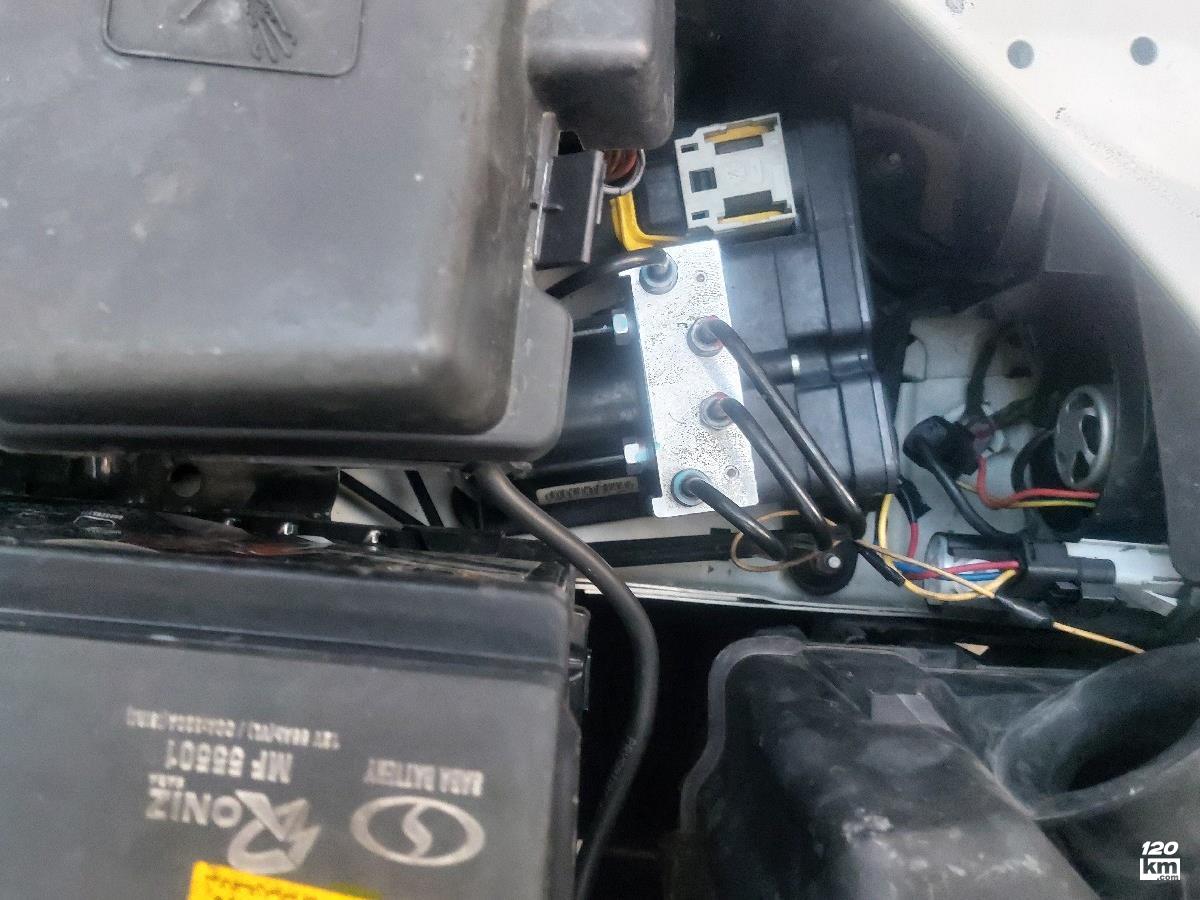 فروش پژو 206 SD V20 ۱۳۸۹ (کم کارکرد) سفید بدون رنگ تهران افسریه (۱۶ بهمن ۱۴۰۴)