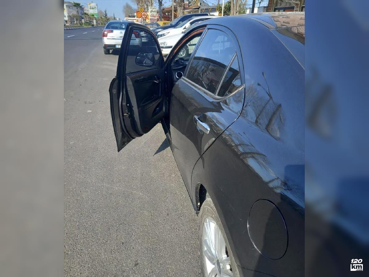 فروش جک جی 5 1.8 ۱۳۹۶ مشکی بدون رنگ گیلان فومن (۱۷ بهمن ۱۴۰۴)