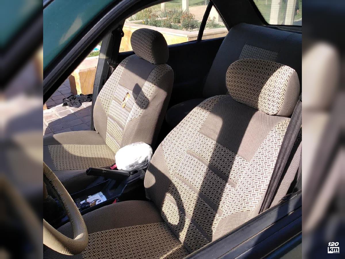 فروش پژو آر دی ۱۳۸۴ یشمی بدون رنگ اصفهان خانه اصفهان (۱۸ بهمن ۱۴۰۴)