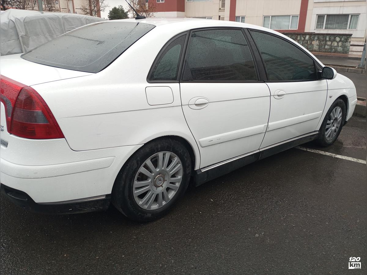 فروش سیتروئن C5 ۲۰۰۷ سفید دو لکه رنگ تهران ازگل (۱۸ بهمن ۱۴۰۴)