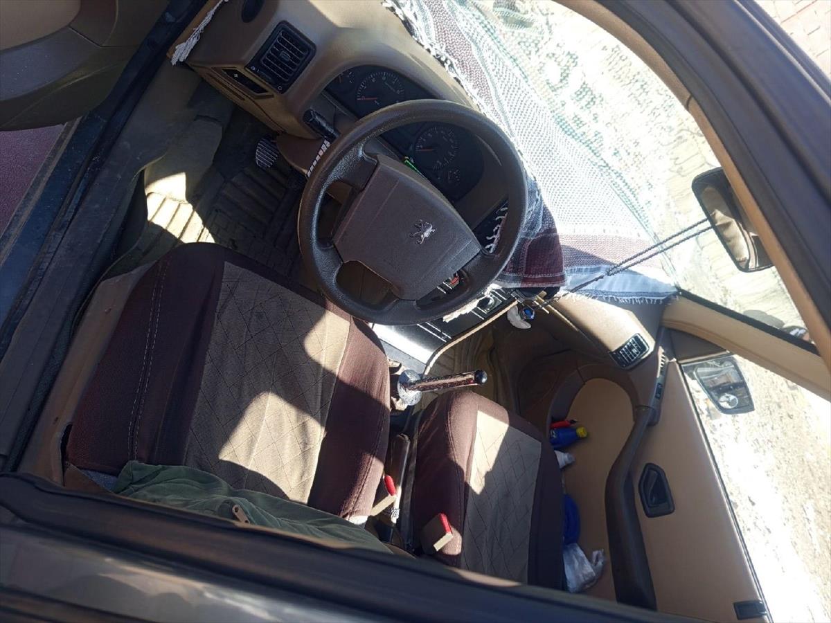 فروش پژو 405 GLX ۱۳۹۱ دوگانه سوز نوک مدادی دو لکه رنگ کرج کمالشهر (۲۰ بهمن ۱۴۰۴)