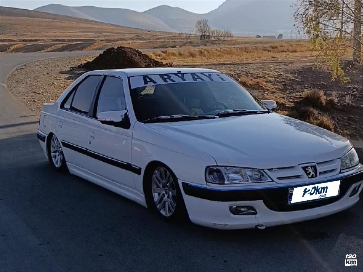 فروش پژو پارس سال ۱۳۸۴ سفید بدون رنگ کردستان قروه (۲۱ بهمن ۱۴۰۴)