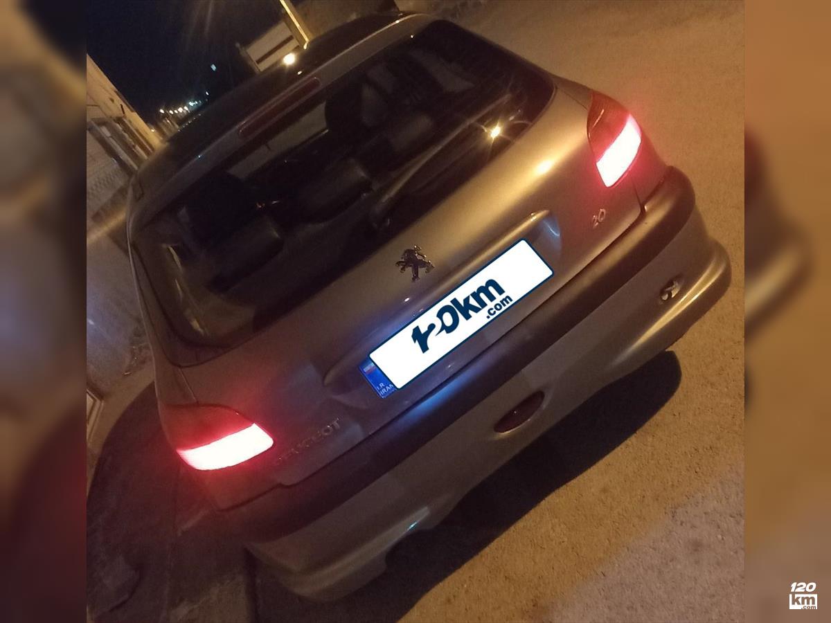 فروش پژو 206 تیپ 2 ۱۳۸۵ خاکستری دور رنگ اصفهان نایین (۲۳ بهمن ۱۴۰۴)