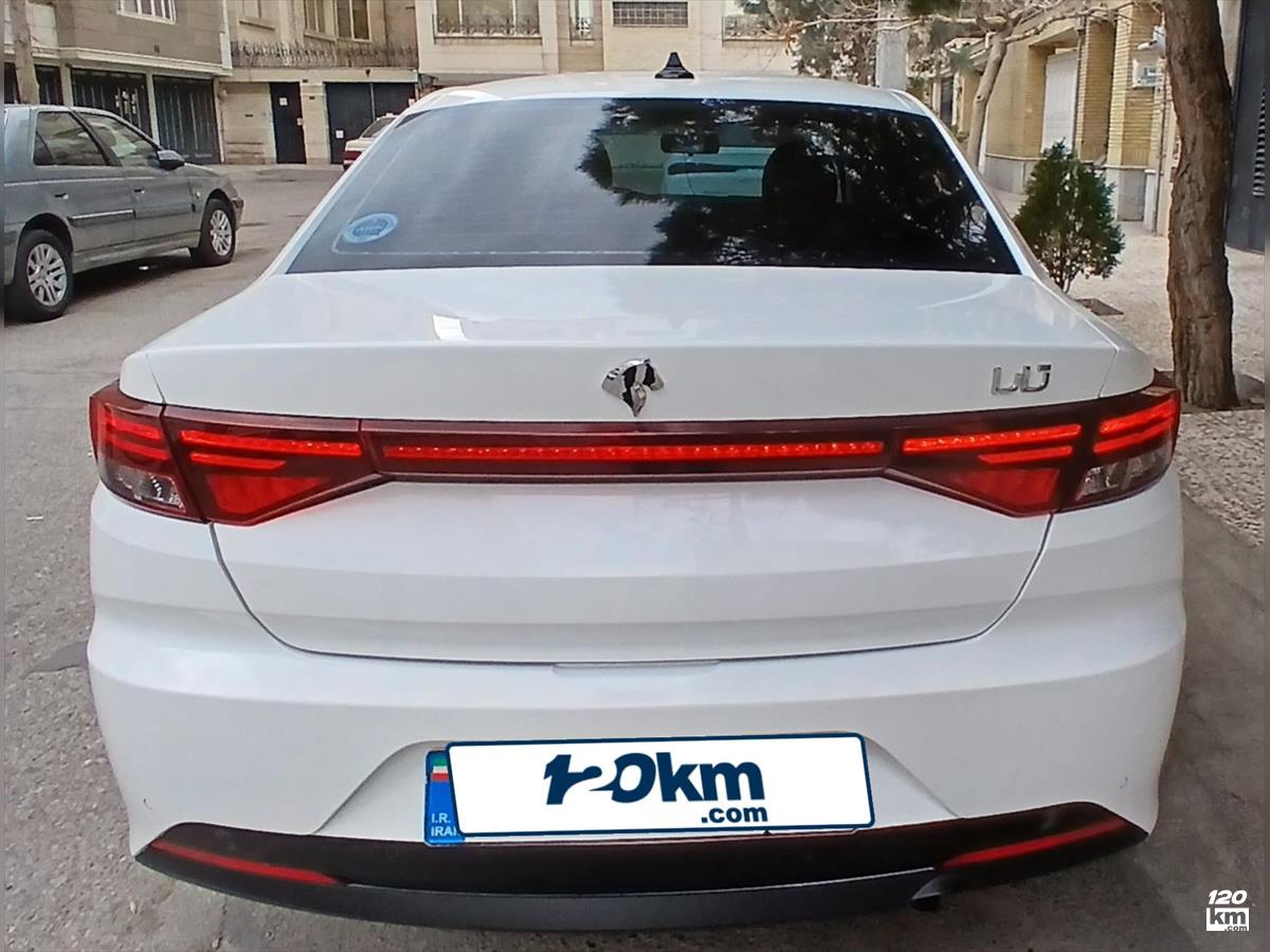 فروش تارا ۱۴۰۳ (کم کارکرد) سفید مشهد سرافرازان (۲۳ بهمن ۱۴۰۴)