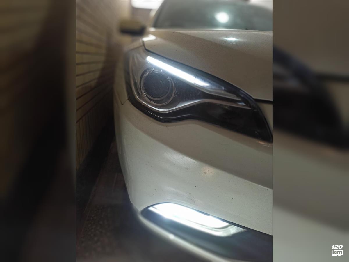 فروش بسترن B50F ۱۳۹۴ سفید دو لکه رنگ اصفهان ملک شهر (۲۴ بهمن ۱۴۰۴)