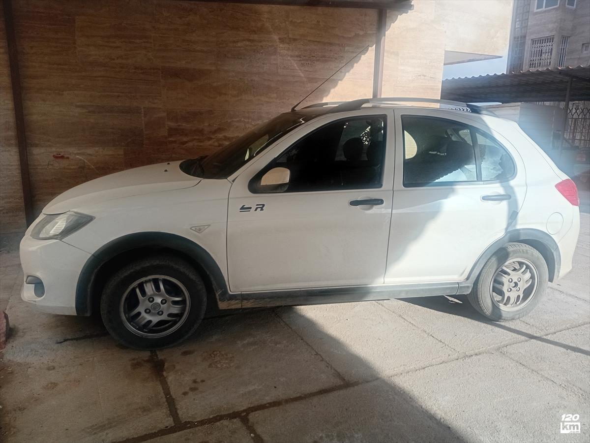 فروش کوییک R ۱۴۰۱ سفید بجنورد (۲۴ بهمن ۱۴۰۴)