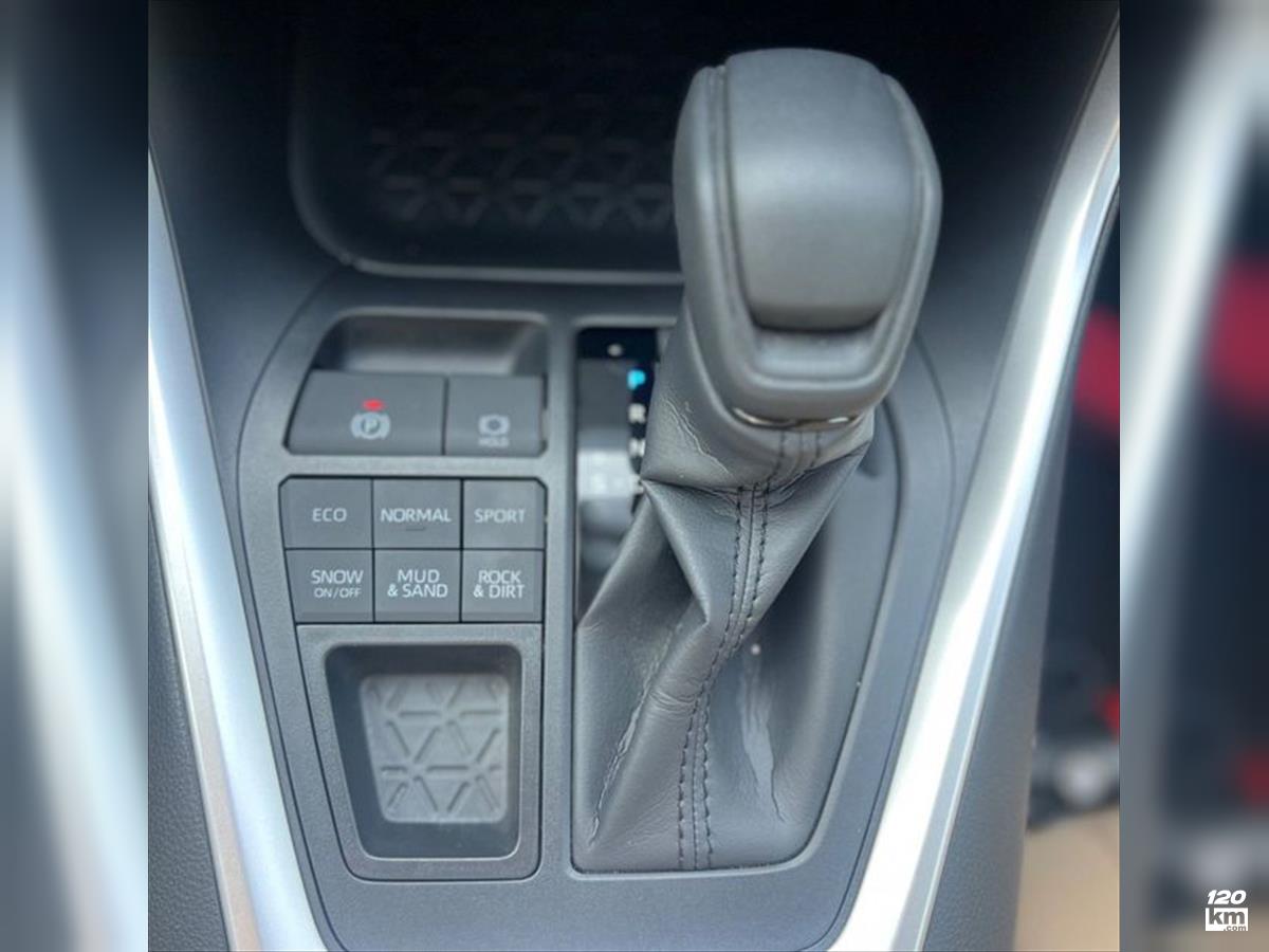 فروش تویوتا راو 4 ۲۰۲۵ صفر سفید بدون رنگ سیستان و بلوچستان چابهار (۲۵ بهمن ۱۴۰۴)