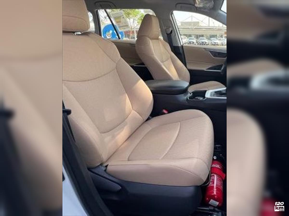 فروش تویوتا راو 4 ۲۰۲۵ صفر سفید بدون رنگ سیستان و بلوچستان چابهار (۲۵ بهمن ۱۴۰۴)