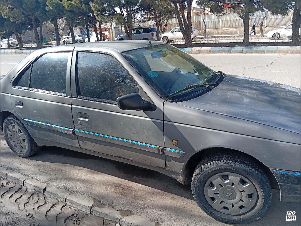 فروش پژو 405 GLX ۱۳۸۸ دوگانه سوز خاکستری یک لکه رنگ تبریز راه آهن (۲۷ بهمن ۱۴۰۴)